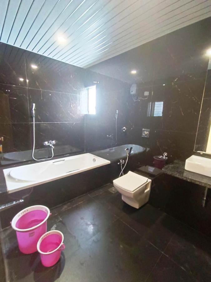 Sai Sagar Lodging & Boarding Ulhasznagar Kültér fotó