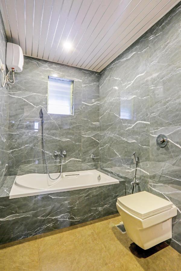 Sai Sagar Lodging & Boarding Ulhasznagar Kültér fotó